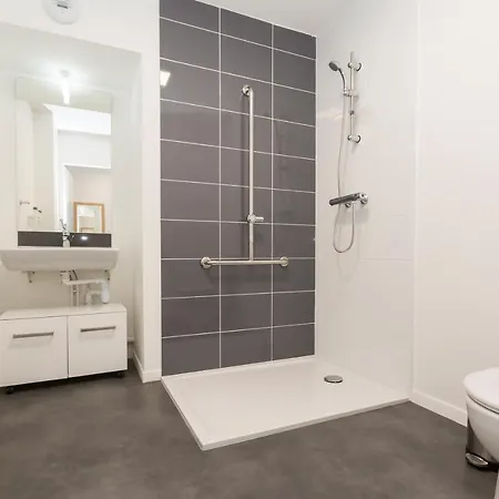 アパートホテル Residence Odalys Amiens Les Hortillonnages